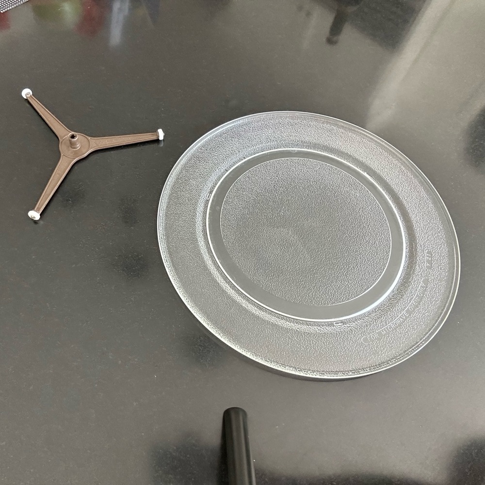 Thermador 14 1/8” Turntable plate / Tray